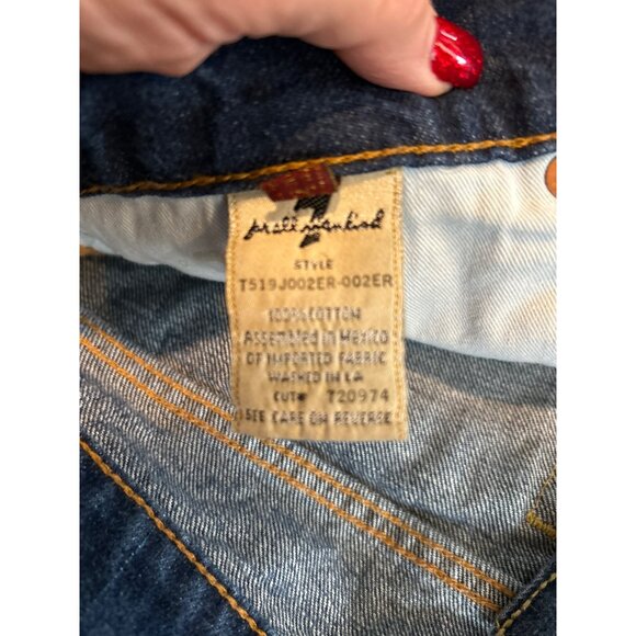 Women's Blue Jeans - Picture 5 of 9